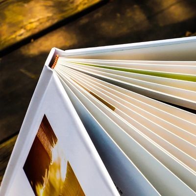 Semi-Automatic Book Block Head Band Machine 220V 1.5KW for Hard Cover Book Head Banding with 11pcs/minute Speed