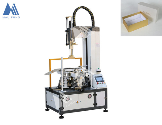 Macchine per la fabbricazione di scatole rigide per regali automatiche