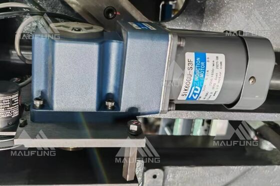 Macchina automatica a tre coltelli Janpanese Keyance Sistema di controllo PLC Sistema ISM di aggancio scalabile