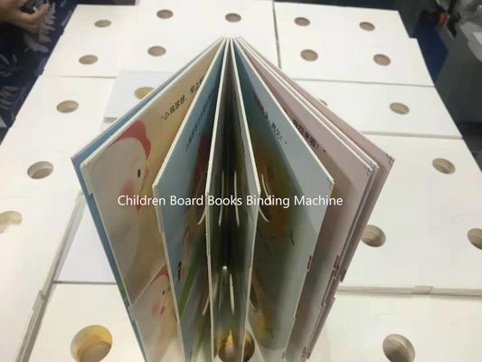 Maufung Bambini Cartone di cartoni animati Board To Board Book Making Machine Board To Board Book Pasting Machine MF-PF400