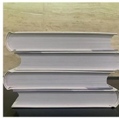 Macchina semiautomatica di inserimento di fasce elastiche per notebook con copertura massima 310x450 mm e copertura minima 140x190 mm